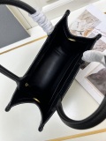 Dior New Classic Embossed Tote Shopping Bag Size: 27 × 21 × 14 CM
