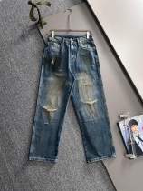 Fendi Four Seasons High Street Piercing Loose Jeans Washed Straight Pants