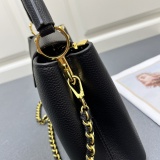 Louis Vuitton Fashion Capucines Flower Crown Handbag Crossbody Bag Size: 27 x 18 x 9 CM