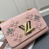 Louis Vuitton Elegant Flower Tinsel Chain Bag Size: 23x18 x8 CM