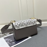 Louis Vuitton New Fashion Embroidered Cowhide Twisted Lock Handbag Crossbody Bag Size: 23 x 17 x 9.5 CM