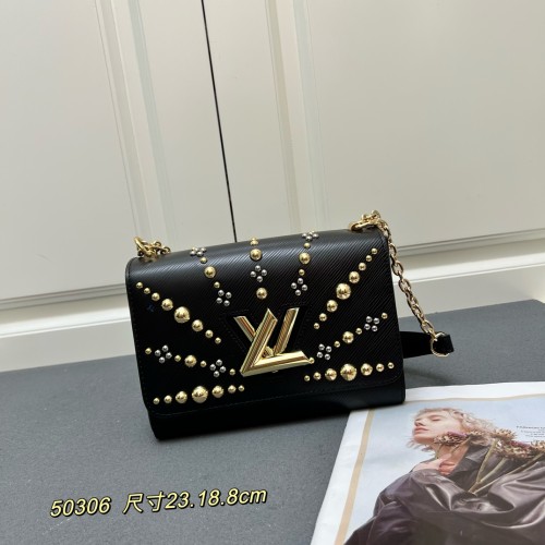 Louis Vuitton Fashion Rivet Sunrise Pattern Handbag Crossbody Bag Size: 23*18*8 CM