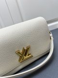 Louis Vuitton New Classic Twist Letter Leather Underarm Bag Crossbody Bag Size: 27 × 19 × 9 CM