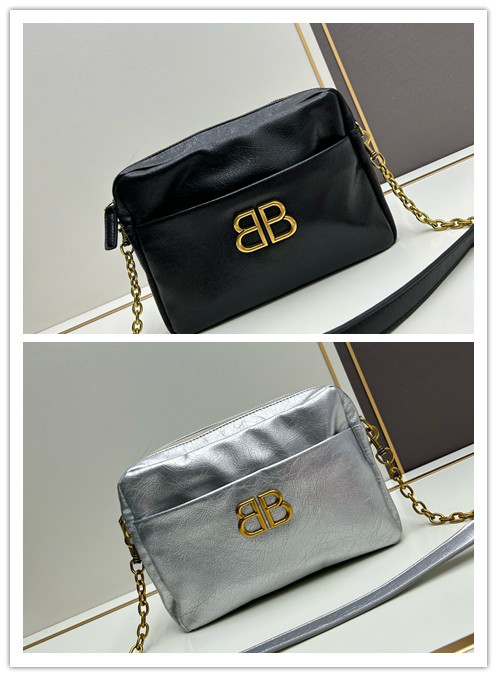 Balenciaga New Lazy Leisure Camera Bag Size: 27x18x7 CM