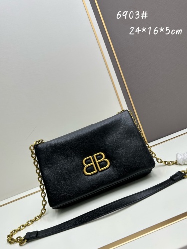 Balenciaga New Fashion Double B Chain Puff Bag Size: 24x16x5 CM