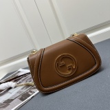 Gucci New Classic Versatile Chain Cross Bag Size: 21.5 x 11 x 8 CM