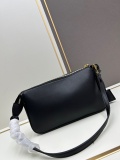 Balenciaga New Fashion Mini Leather Cross Shoulder Bag Size: 28 x 16 x 6 CM