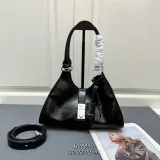 Prada New Classic Versatile Cowhide Underarm Bag Size: 32×22×13 CM