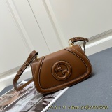 Gucci New Classic Mini Cross Bag Size: 21.5 x 11 x 8 CM