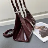 Prada New Classic Versatile Cowhide Underarm Bag Size: 32×22×13 CM