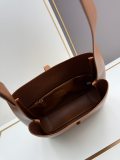 Yves Saint Laurent New Fashion Lazy Cowhide Underarm Bag Size: 28 x 28 x 10 CM