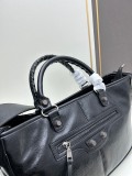 Balenciaga New Fashion Motorcycle Bag Rivet Pack Size: 38 x 27 x 12 CM