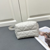 Dior New Fashion Casual Tengge Vertical Leather Handbag Size: 16 x 18 x 12 CM