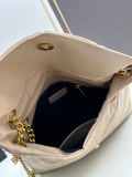 Yves Saint Laurent Fashion Versatile Pillow Cloud Bag Size: 28 x 17 x 10 CM