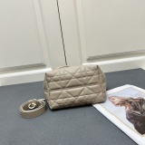 Dior New Fashion Casual Tengge Vertical Leather Handbag Size: 16 x 18 x 12 CM