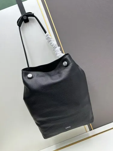 Loewe New Fashion Soft Leather Pebble Hobo Handbag Size: 27.5 x 11.5 x 40 CM