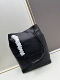 Loewe New Fashion Soft Leather Pebble Hobo Handbag Size: 27.5 x 11.5 x 40 CM