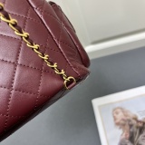 Chanel Versatile Retro Lingge Sheepskin Bucket Backpack Size: 31 x 23 x 10 CM