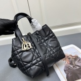 Dior New Fashion Casual Tengge Vertical Leather Handbag Size: 16 x 18 x 12 CM