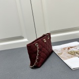 Chanel New Classic Leather Chain Hip Bag Size: 23 × 11.5 × 5CM