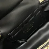 Chanel New Classic Lychee patterned Leather Chain Handbag Size: 17 × 19.5 × 5CM