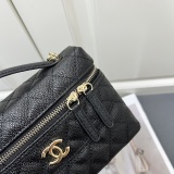 Chanel New Classic Lychee patterned Leather Chain Handbag Size: 17 × 19.5 × 5CM