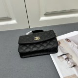 Chanel New Fashion Lychee Pattern Chain Backpack Handbag Size: 18 × 18 × 3 CM