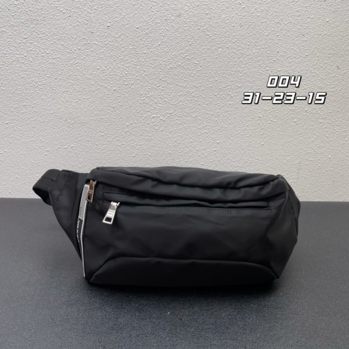 Prada New Classic Nylon Handbag Crossover Bag Size: 15 x 31 x 23 CM