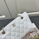 Chanel New Classic Leather Chain Hip Bag Size: 23 × 11.5 × 5CM