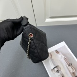 Chanel New Classic Lingge Handbag Chain Crossbody Bag Size: 21.5 x 19 x 6 CM