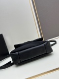 Prada New Fashion Bow Single Shoulder Underarm Bag Size: 22 x 14 x 6 CM