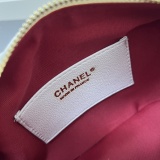 Chanel New Classic Lingge Handbag Chain Crossbody Bag Size: 21.5 x 19 x 6 CM