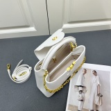 Louis Vuitton New Classic Enamel Letter Flower Handbag Crossbody Bag Size: 27 x 18 x 9 CM