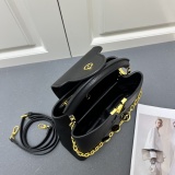 Louis Vuitton New Classic Enamel Letter Flower Handbag Crossbody Bag Size: 27 x 18 x 9 CM