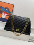 Balenciaga Classic Hourglass Shoulder Bag Chain Crossbody Bag Size: 39.9 x 24.9 x 13 CM