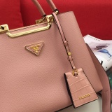 Prada New Fashion Elegant Handbag Crossbody Bag Size: 30x 22 x 14 CM