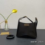 Balenciaga Fashion Versatile Underarm Dumpling Bun Size: 23x16x5 CM