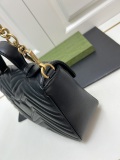 Gucci New Fashion Wave Pattern Chain Bag Handbag Size: 27x19x10 CM