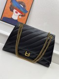 Balenciaga Classic Hourglass Shoulder Bag Chain Crossbody Bag Size: 39.9 x 24.9 x 13 CM