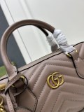 Gucci New Classic Double G Wave Pattern Chain Bag Handbag Size: 27X13.5X10 CM