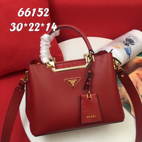 Prada New Fashion Elegant Handbag Crossbody Bag Size: 30x 22 x 14 CM