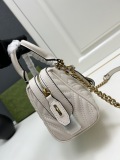 Gucci New Classic Double G Wave Pattern Chain Bag Handbag Size: 27X13.5X10 CM