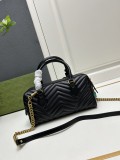 Gucci New Classic Double G Wave Pattern Chain Bag Handbag Size: 27X13.5X10 CM