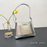 Balenciaga Fashion Versatile Underarm Dumpling Bun Size: 23x16x5 CM