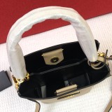 Prada New Classic Double Saffiano Cross Pattern Leather Handbag Size: 21 × 11 × 18 CM