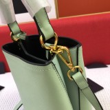 Prada New Classic Double Saffiano Cross Pattern Leather Handbag Size: 21 × 11 × 18 CM
