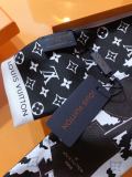 Louis Vuitton Classic Chain Silk Double Sided Hair Strap Size: 8X120 CM