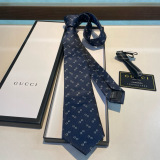 Gucci New Classic Men's GG Logo Jacquard Silk Tie