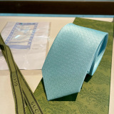 Gucci New Classic Men's GG Logo Silk Tie