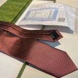 Gucci New Classic Men's GG Logo Silk Tie